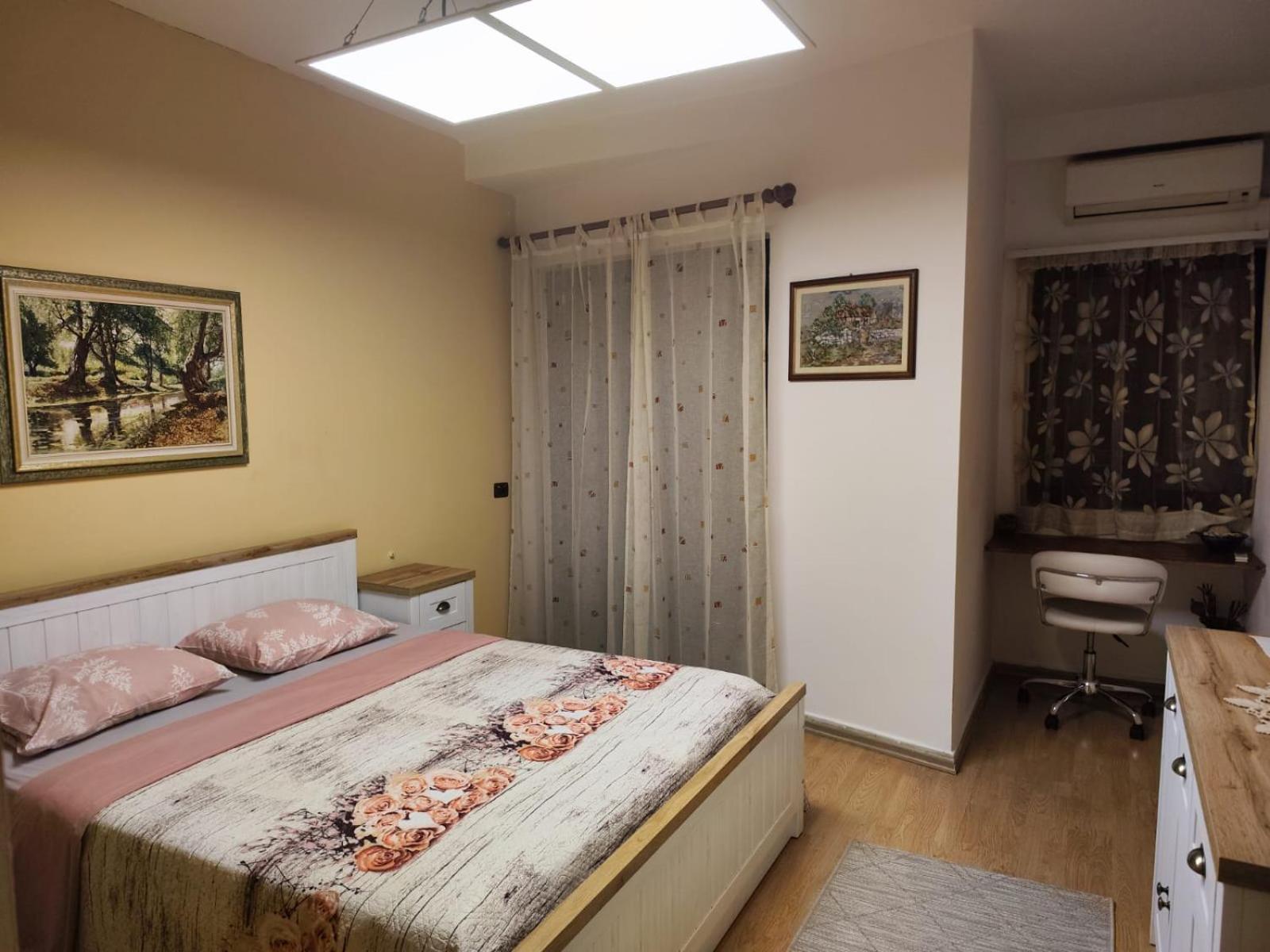 The In Apartment *
